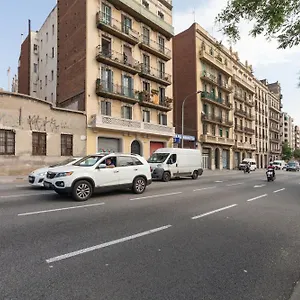 Housalia Sagrada Familia Apartment Barcelona